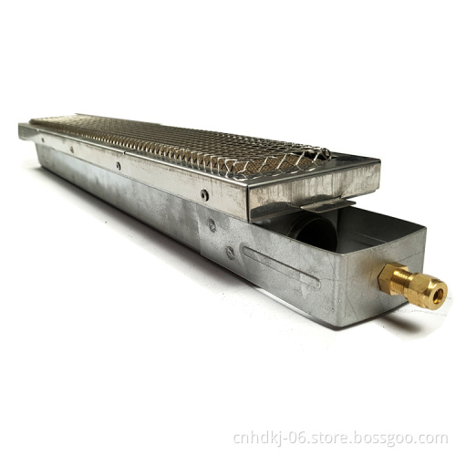 Gas infrared burner produce searing heat for hamburgers oven